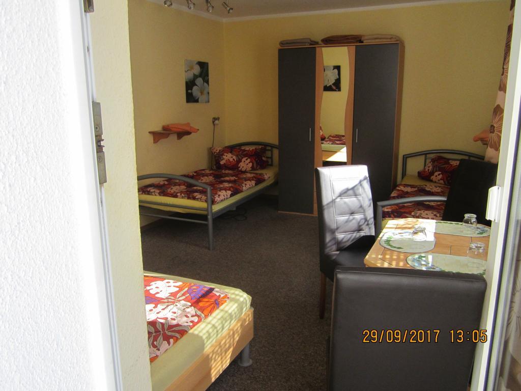 Am Rasthof Dresdner Tor Hotel Wilsdruff ภายนอก รูปภาพ